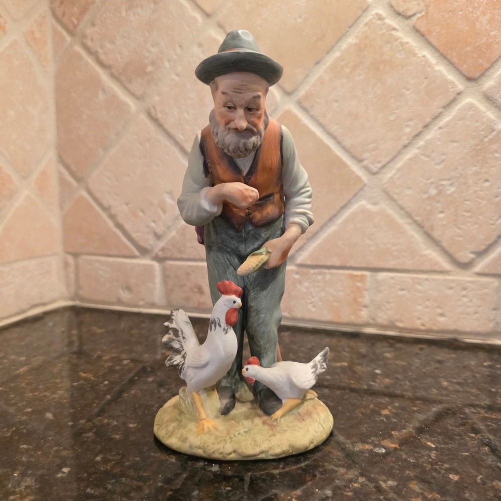 Vintage‎ Capodimonte Cedraschi Porcelain Figurine Old Man With Chickens 8"
